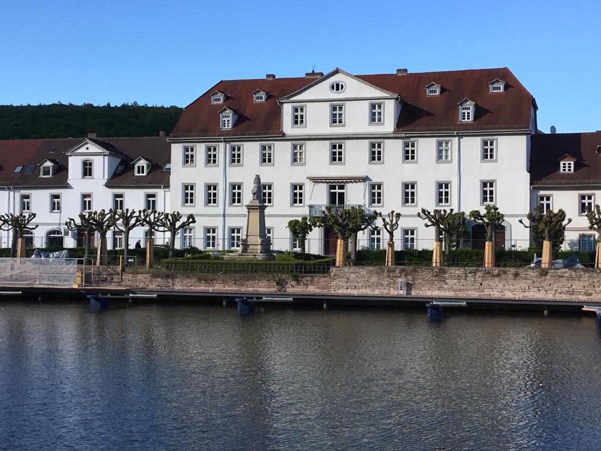 Appartement Am Hafenplatz 巴特卡尔斯哈芬 外观 照片